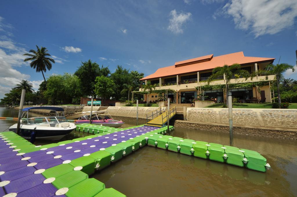 Maeklong Marina Resort Ratchaburi ภายนอก รูปภาพ