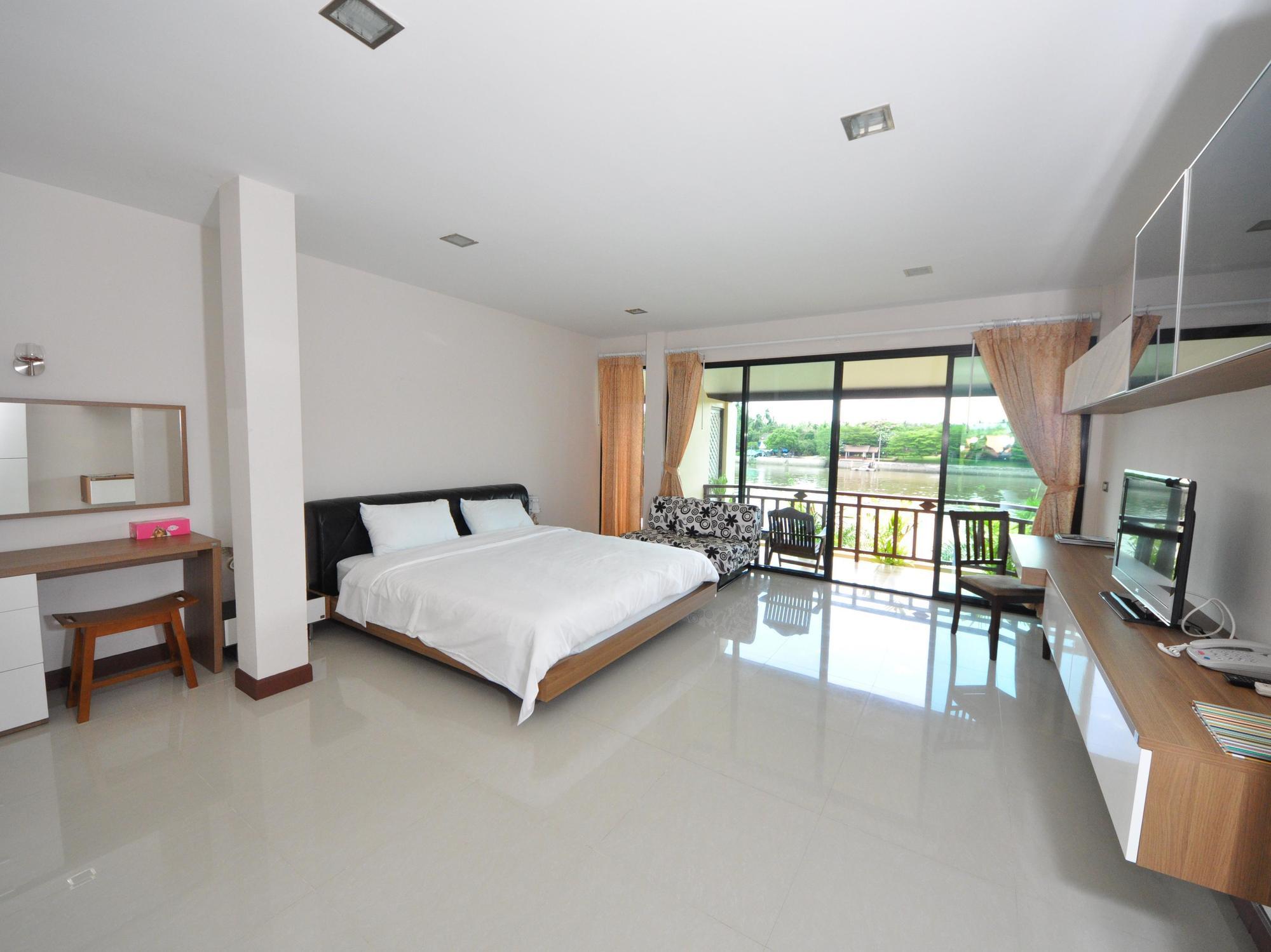Maeklong Marina Resort Ratchaburi ภายนอก รูปภาพ
